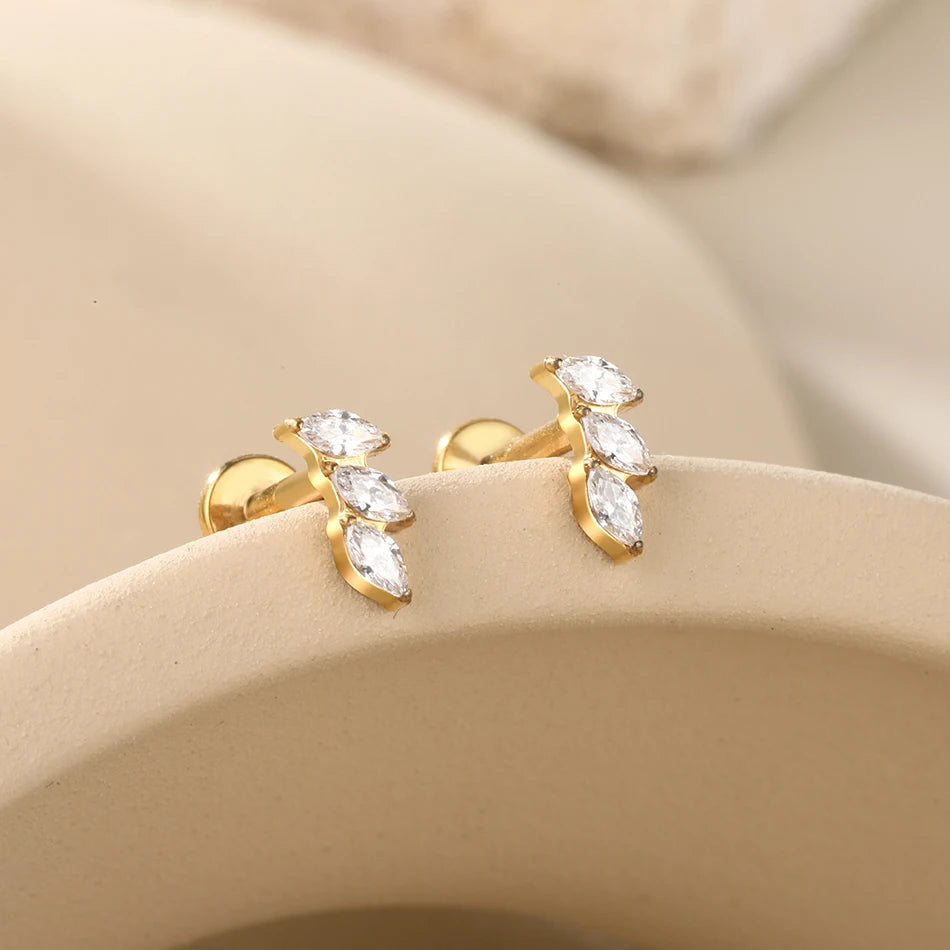 1PC Titanium Ear Cartilage Piercings Flat Back Stud Earring Internal Thread Butterfly Cross CZ Helix Tragus Piercing Jewelry 16G