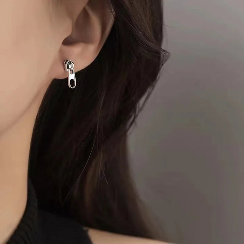 Design Zipper Head Stud Earrings for Women Men Hollow Out Creative Personalized Metal Style Y2K Accessories Fashion Jewelry Gift