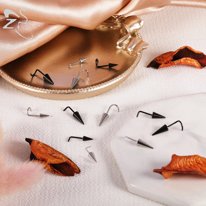 ZS 1PC 20G Spike Nose Ring Stainless steel Nose Stud Black Color Cone Nostril Piercing L-Shaped Seputm Nose Hole Body Piercings